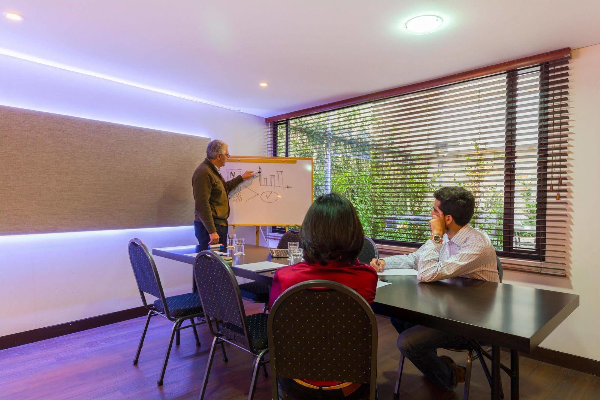 Nico Apartasuites Bogotá Dış mekan fotoğraf